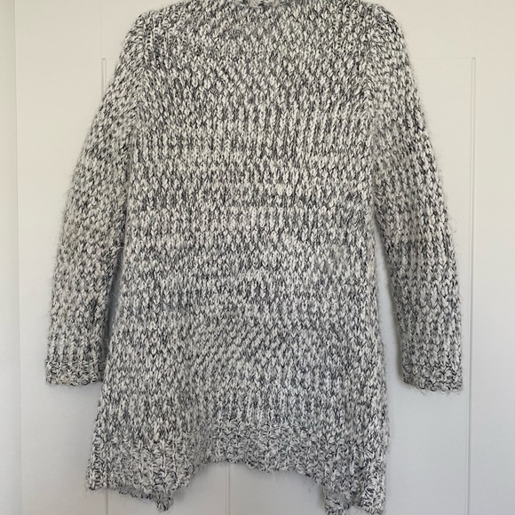 Fluffy thick knit cardigan - Picture 5 of 6